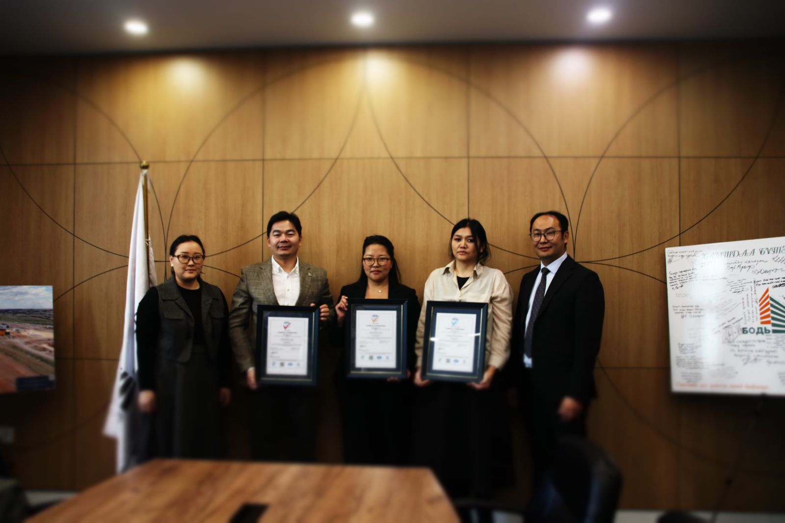 “Бодь Пропертийз” ХХК нь ISO9001:2015, ISO45001:2018, ISO14001:2015 стандартуудаар гэрчилгээжлээ